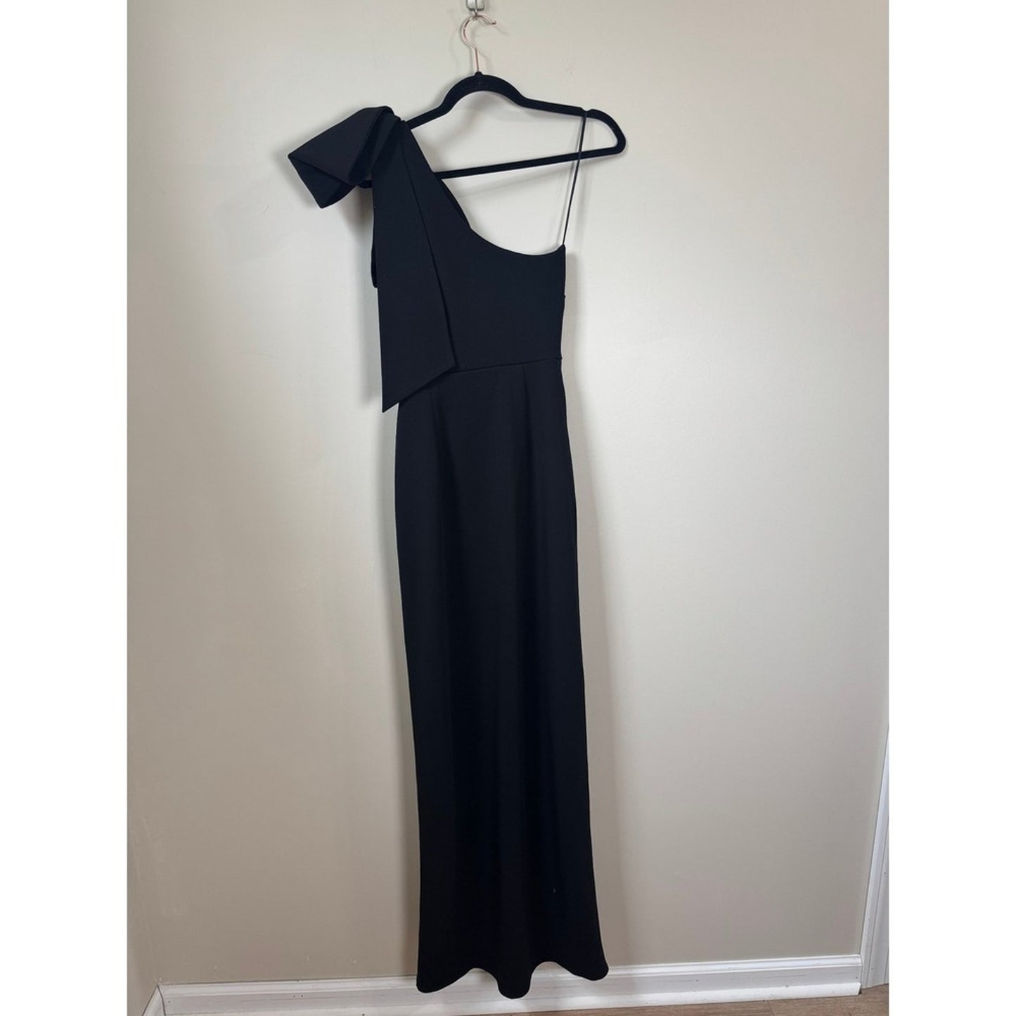 Show Me Your Mumu Women Black One Shoulder Bow Maxi Dress Slit Small