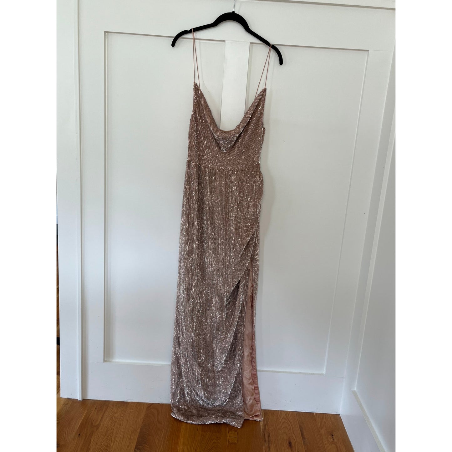 NEW NWT Retrofete Katya Sequin Dress Nude Size Medium