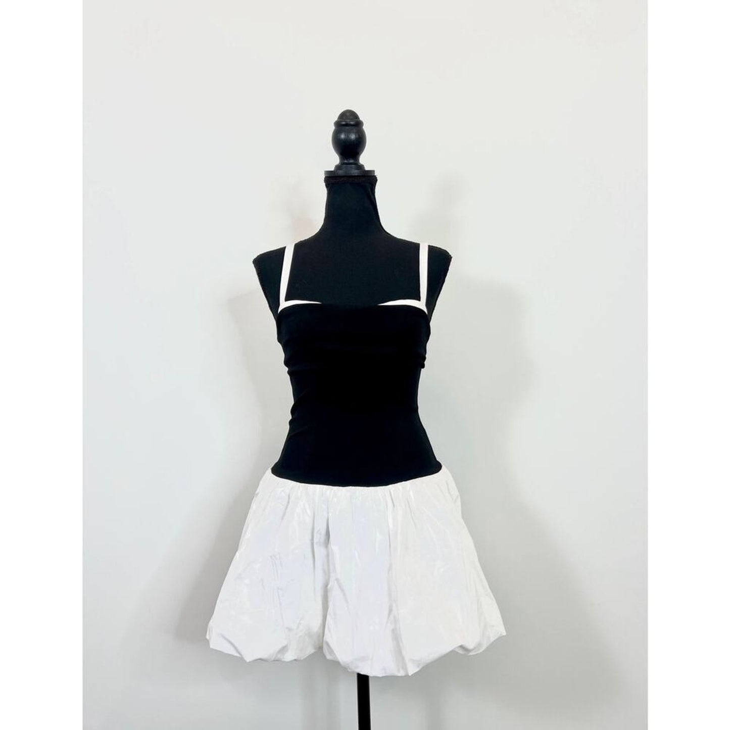 Show Me Your‎ Mumu Tiffany Skort Dress in Black & White Size Small Mini Stretch