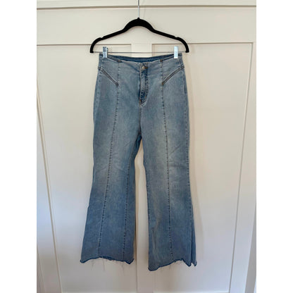 Free People CRVY Wild Honey Raw Hem Flare Jeans Size 29
