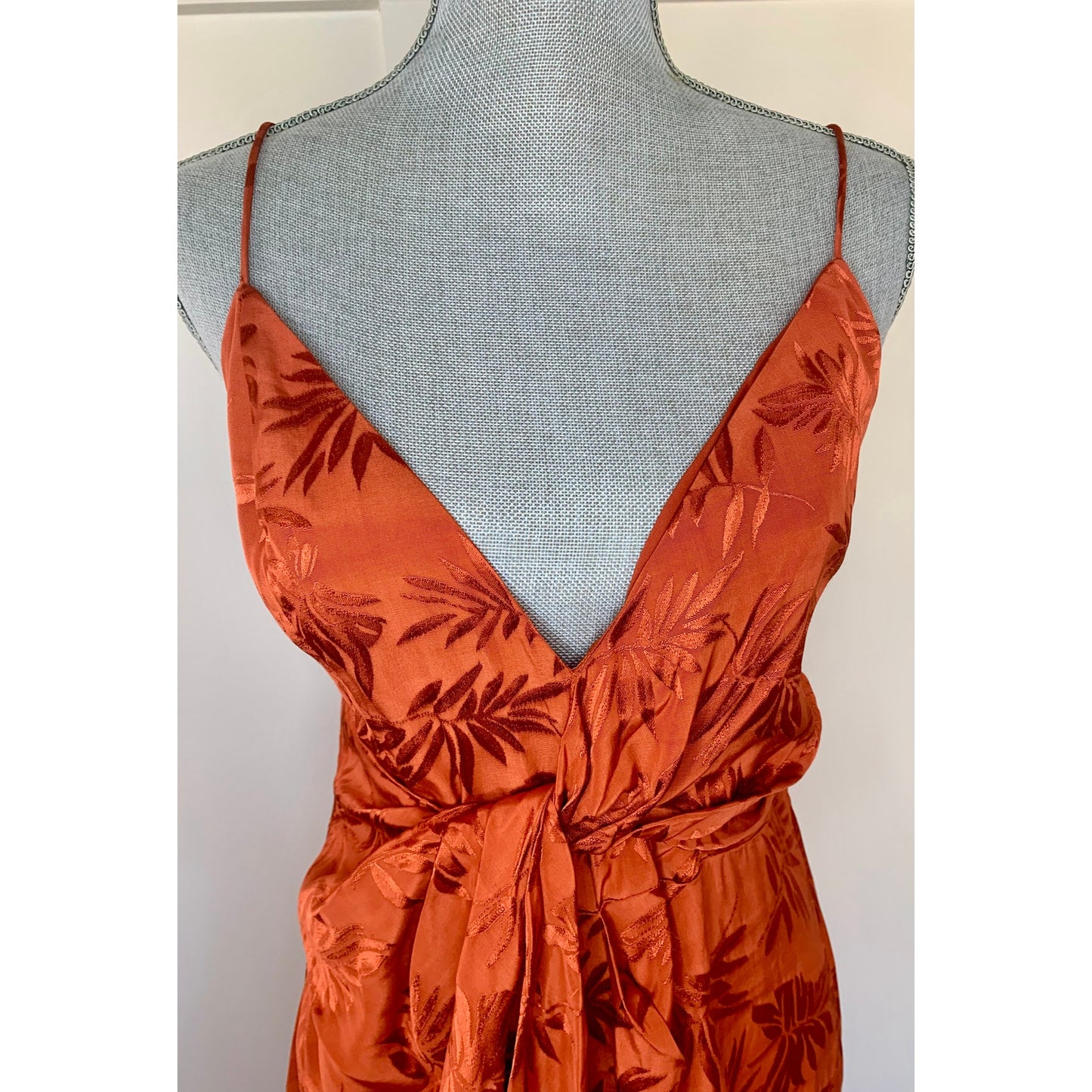 Significant Other Mae Maxi Dress in Clay Orange Size 10 Floral Embossed V-Neck