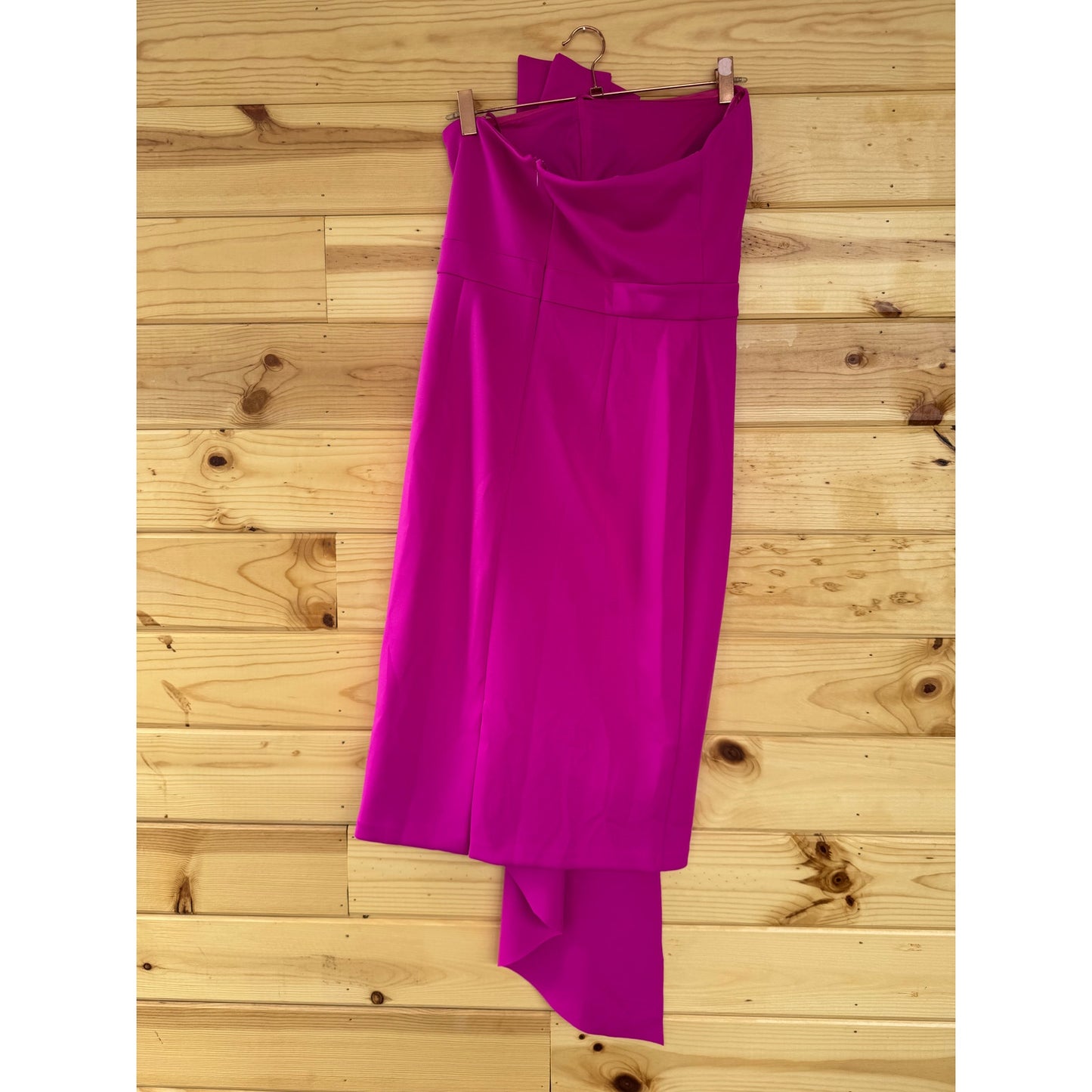 Eliza J Asymmetric Strapless Sheath Dress in Fuchsia Size 8