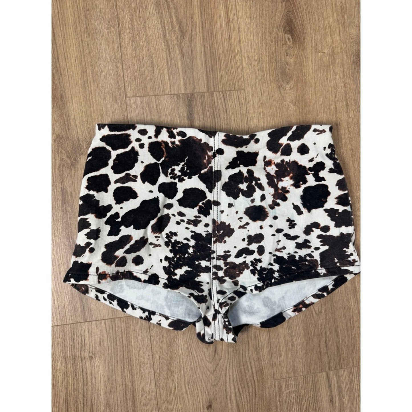 Show Me Your Mumu Cow Print High Waisted Hot Pants Shorts Womens Medium Black