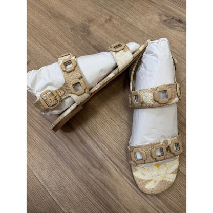 Larroude Women's Floral Raffia Flat Sandals Beige White Square Hardware Buckle