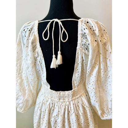 CleoBella Aria Mini Dress White Small Long Sleeve Embroidered Eyelet Tasseled‎