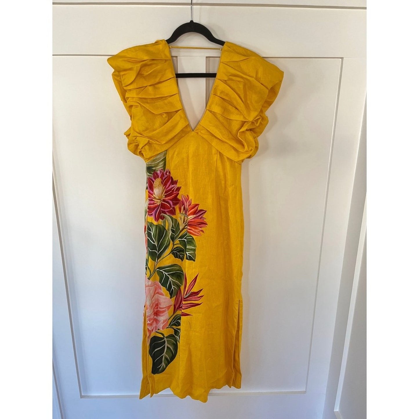 FARM Rio Yellow Floral Maxi Dress With Ruffle Shoulders Size Small