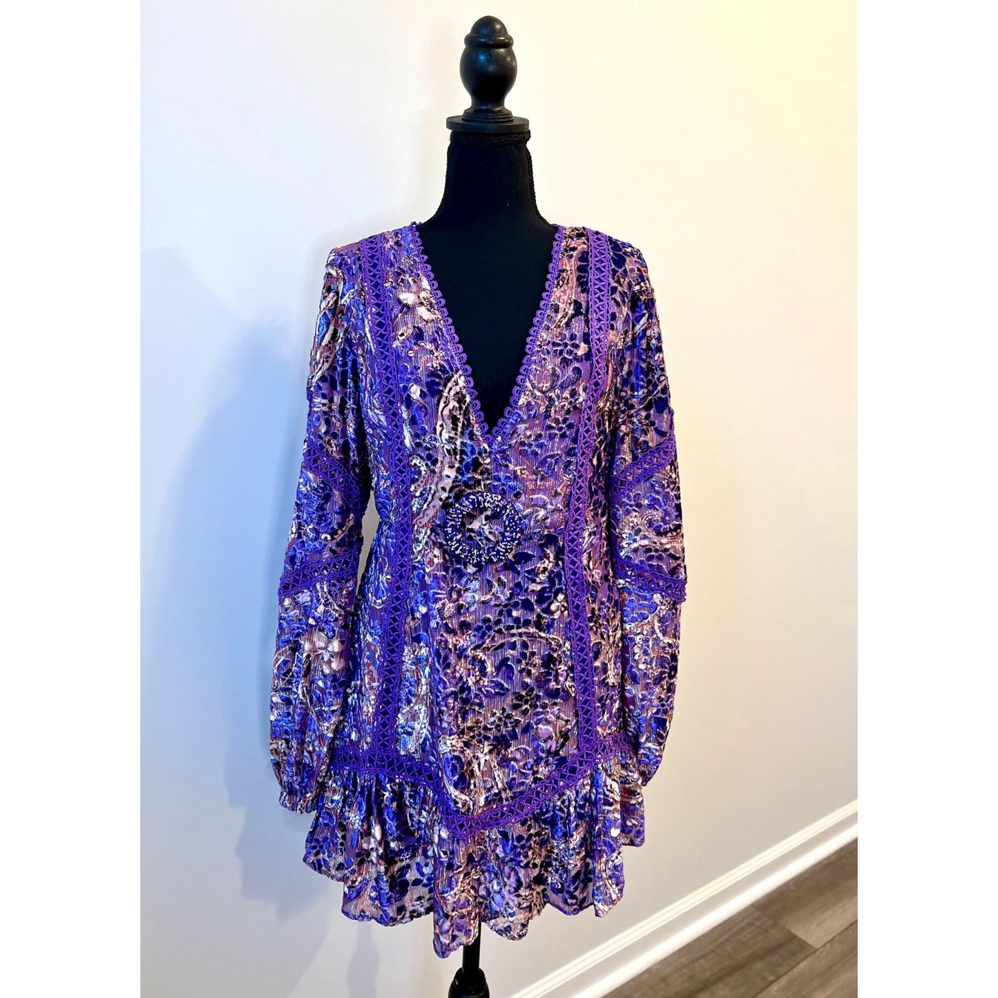 Hemant and Nandita Viha Short Dress in Purple Size XS Embroidered Beaded Lined