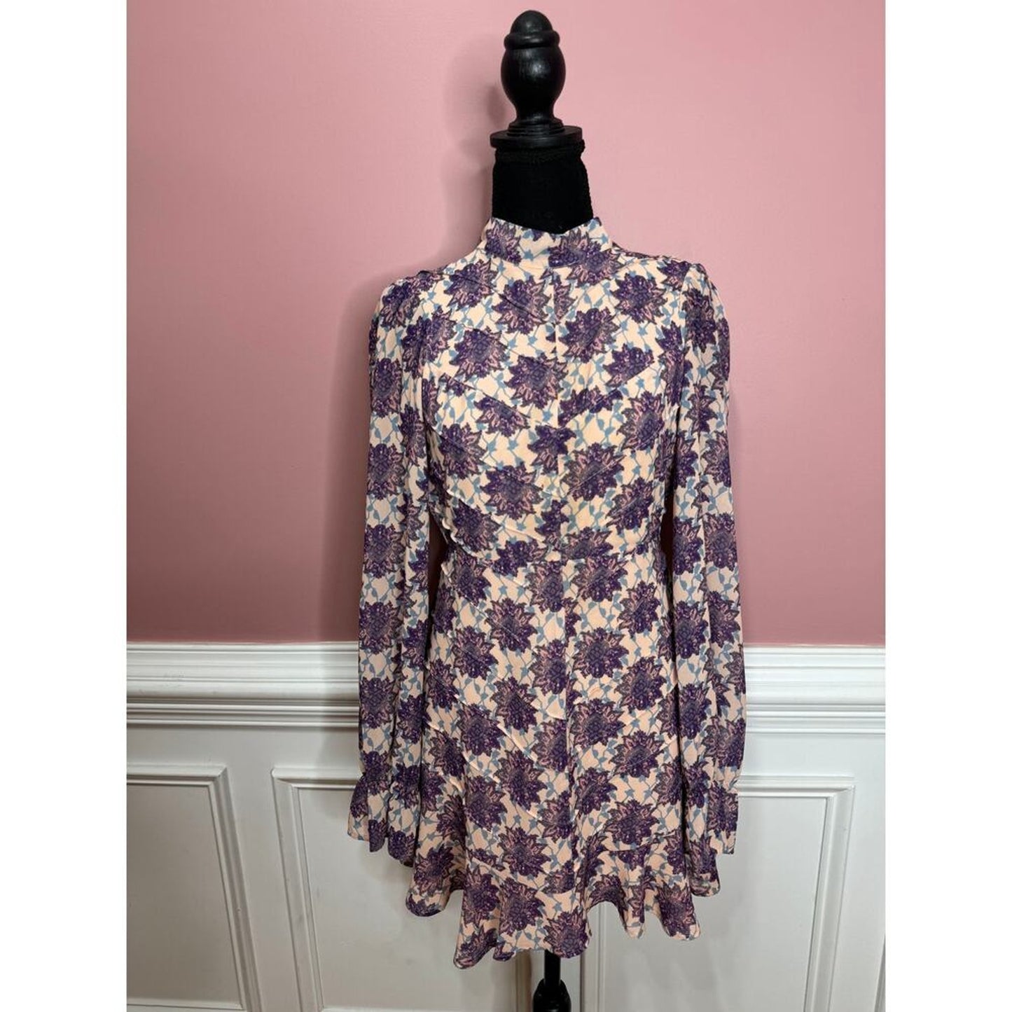 For Love & Lemons Clover Mini Dress in Lilac Print Small Long Sleeve‎ Backless