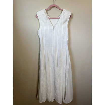 NEW NWT Aje. Soleil Lace Midi Dress White Size 8