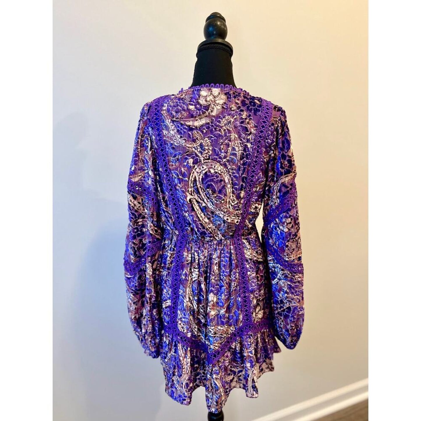 Hemant and Nandita Viha Short Dress in Purple Size‎ XS Embroidered Beaded Lined