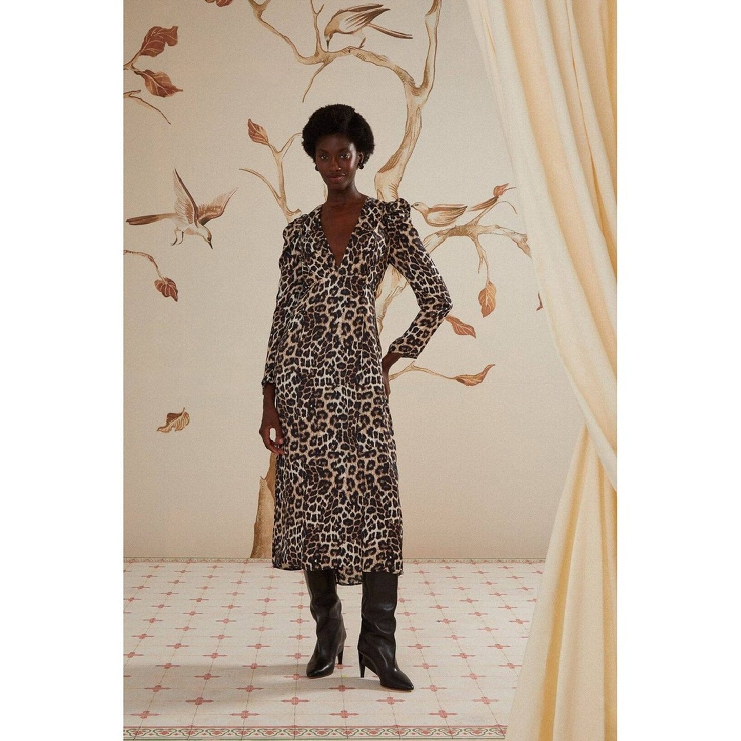 Farm Rio Leopard Print Puff Shoulder V-Neck Midi Dress Long Sleeve Animal Print