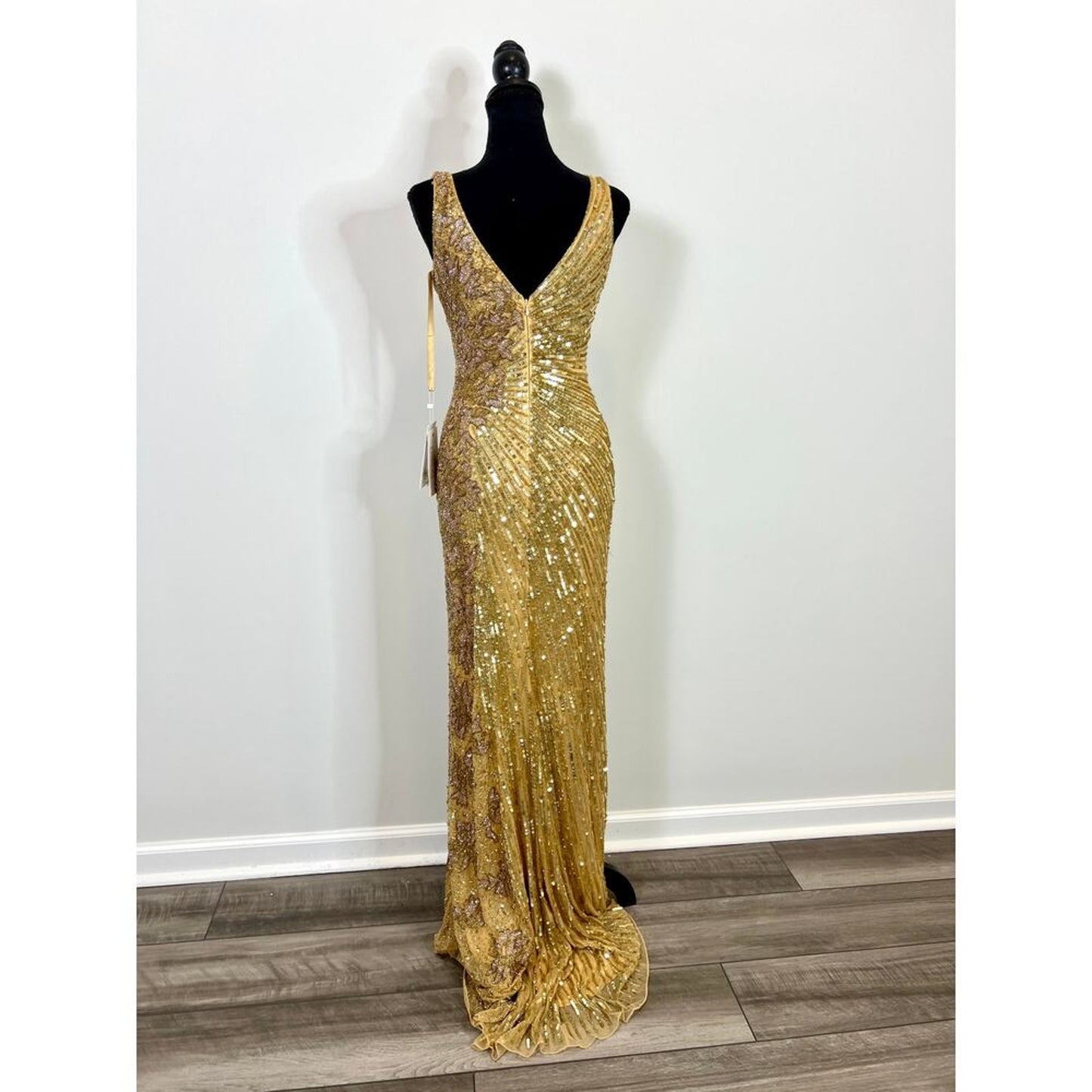 Mac‎ Duggal Gold Sequin Slit Gown Size 2