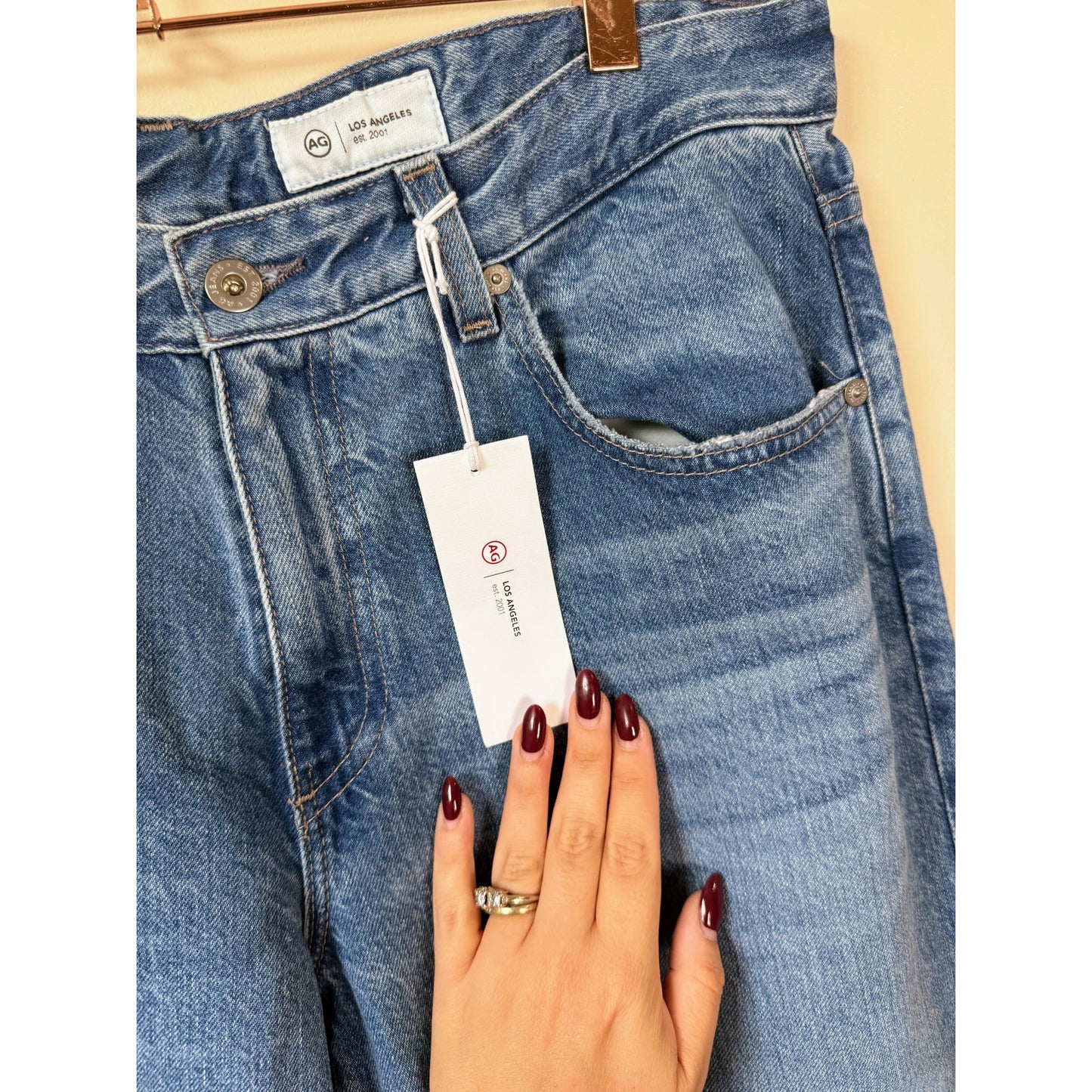 NEW NWT AG Adriano Goldschmeid Adria Low-Rise Wide Leg Jeans in Flashback Size 30