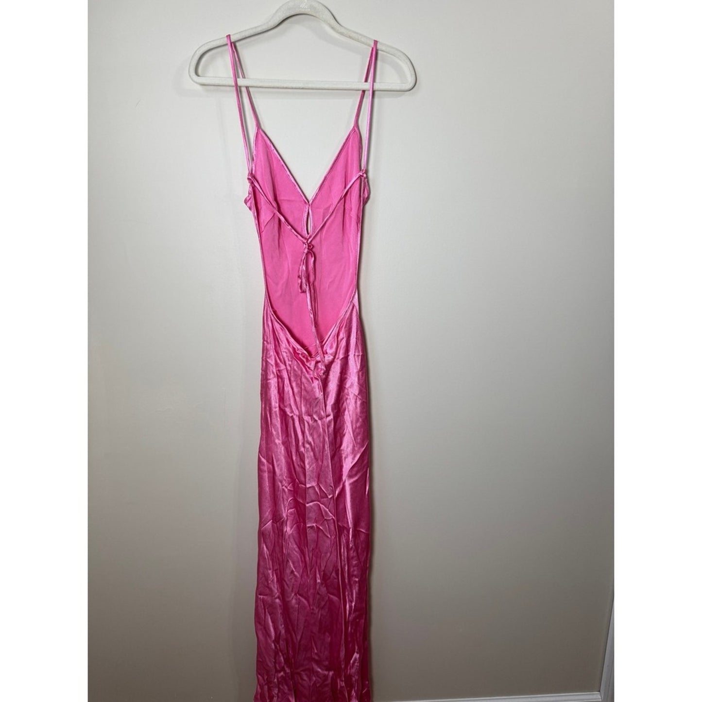 Bec + Bridge Pink Satin Maxi Dress V-Neck Open Back Formal Gown NEW