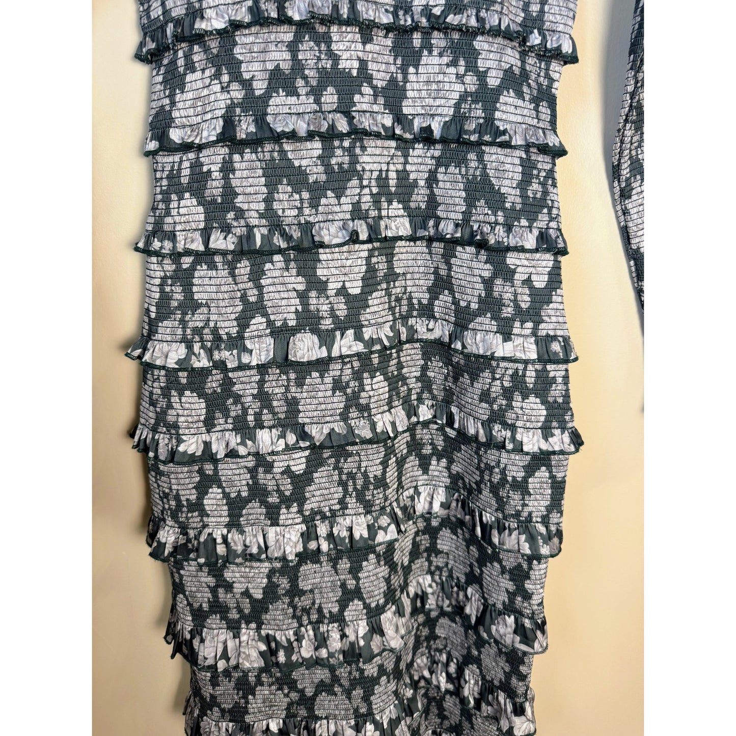 NEW NWT V. Chapman Lanie Floral Maxi Dress Size 4