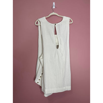 Free People Yara Set in Ivory Medium Keyhole Back Side Button Design Cotton