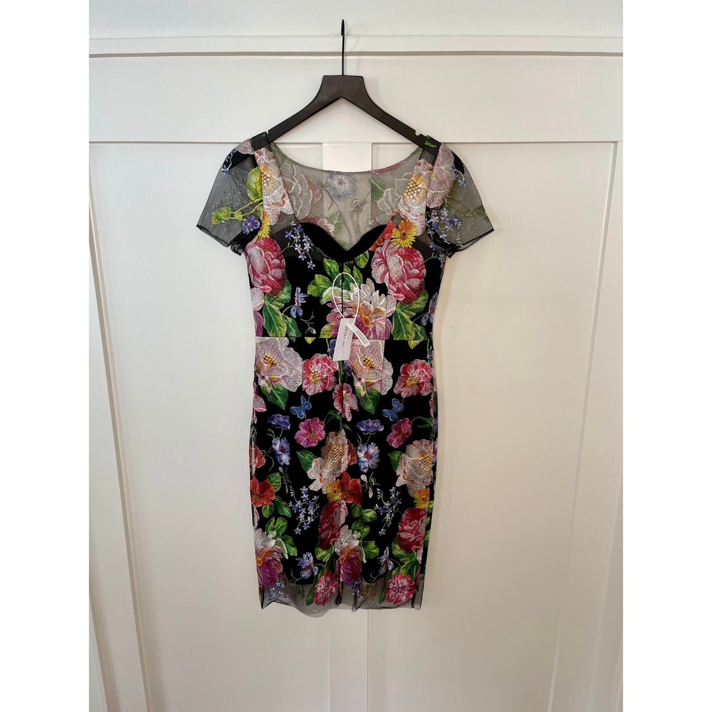 Marchesa Notte 3D Floral Embroidered Pencil Dress Black/Floral Size 6