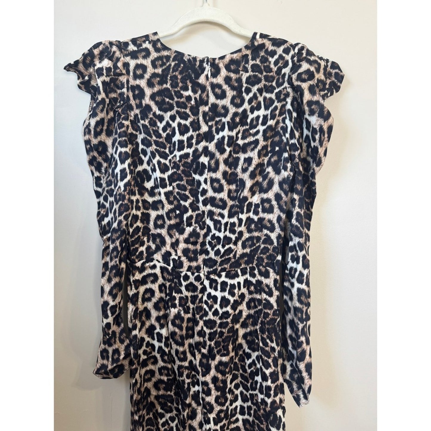 Farm Rio Leopard Print Puff Shoulder V-Neck Midi Dress Long Sleeve Animal Print