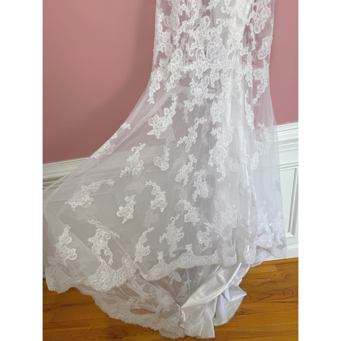 Maggie Sottero Bronwyn Wedding Gown Lace Size 12