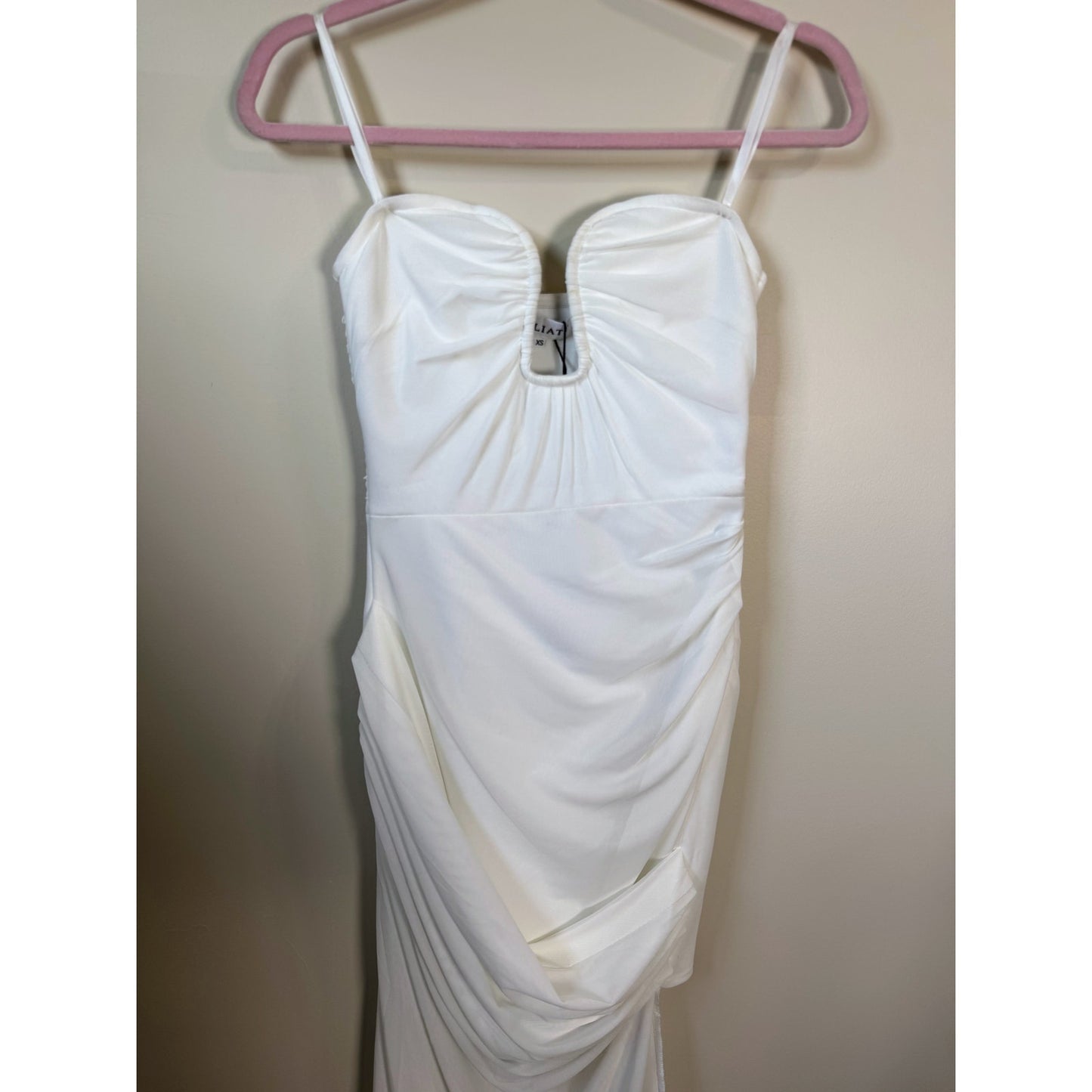 NEW NWT Elliatt Phoebe Midi Dress White Size XS
