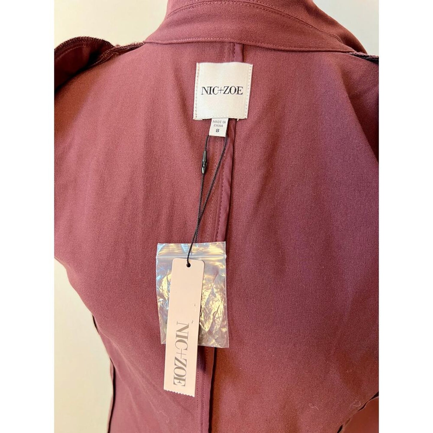 Nic + Zoe‎ The Avenue Blazer in Redwood Size 8 Button Front Stretch Formal Party