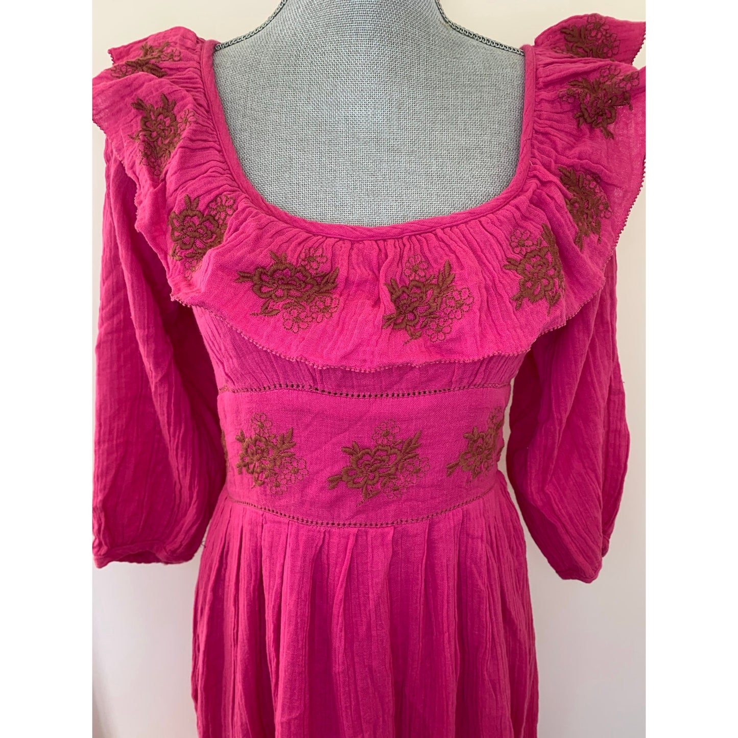 Free People Lovers Lane Maxi Dress in Pink Phenom Medium Floral Embroidered