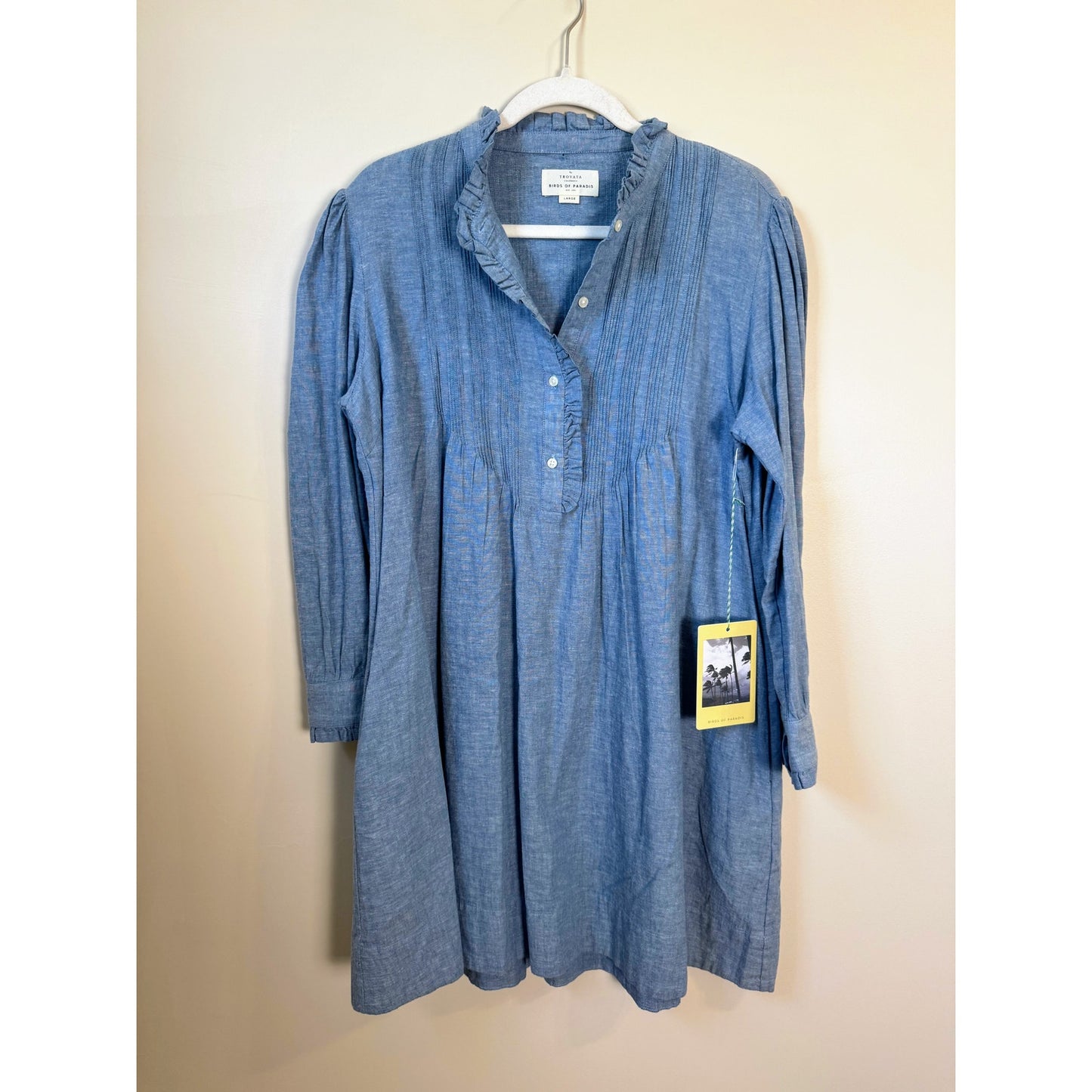 NEW NWT Trovata Birds Of Paradis Eve Chambray Shift Dress Size Large Vintage Indigo