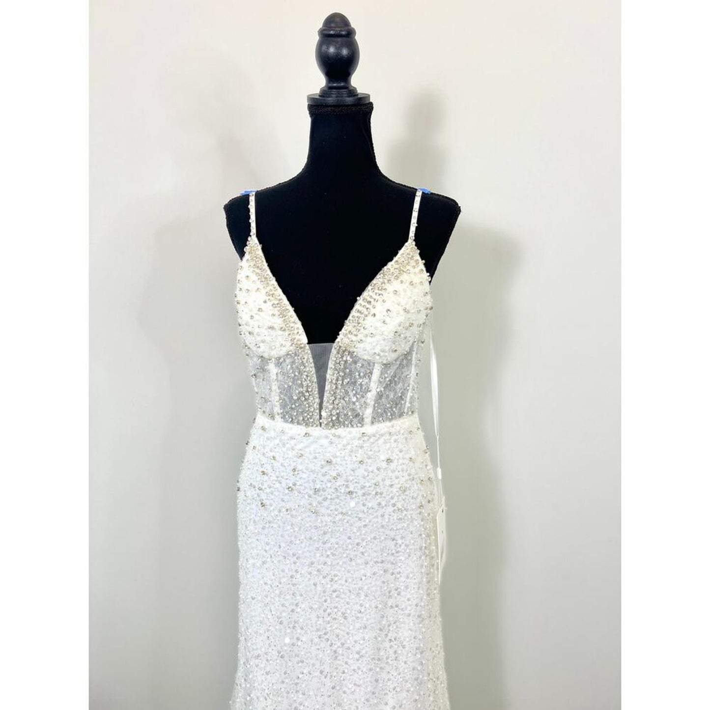 Mac Duggal Embellished Trumpet Gown‎ Dress in White Size 6 Sequin Wedding Bridal