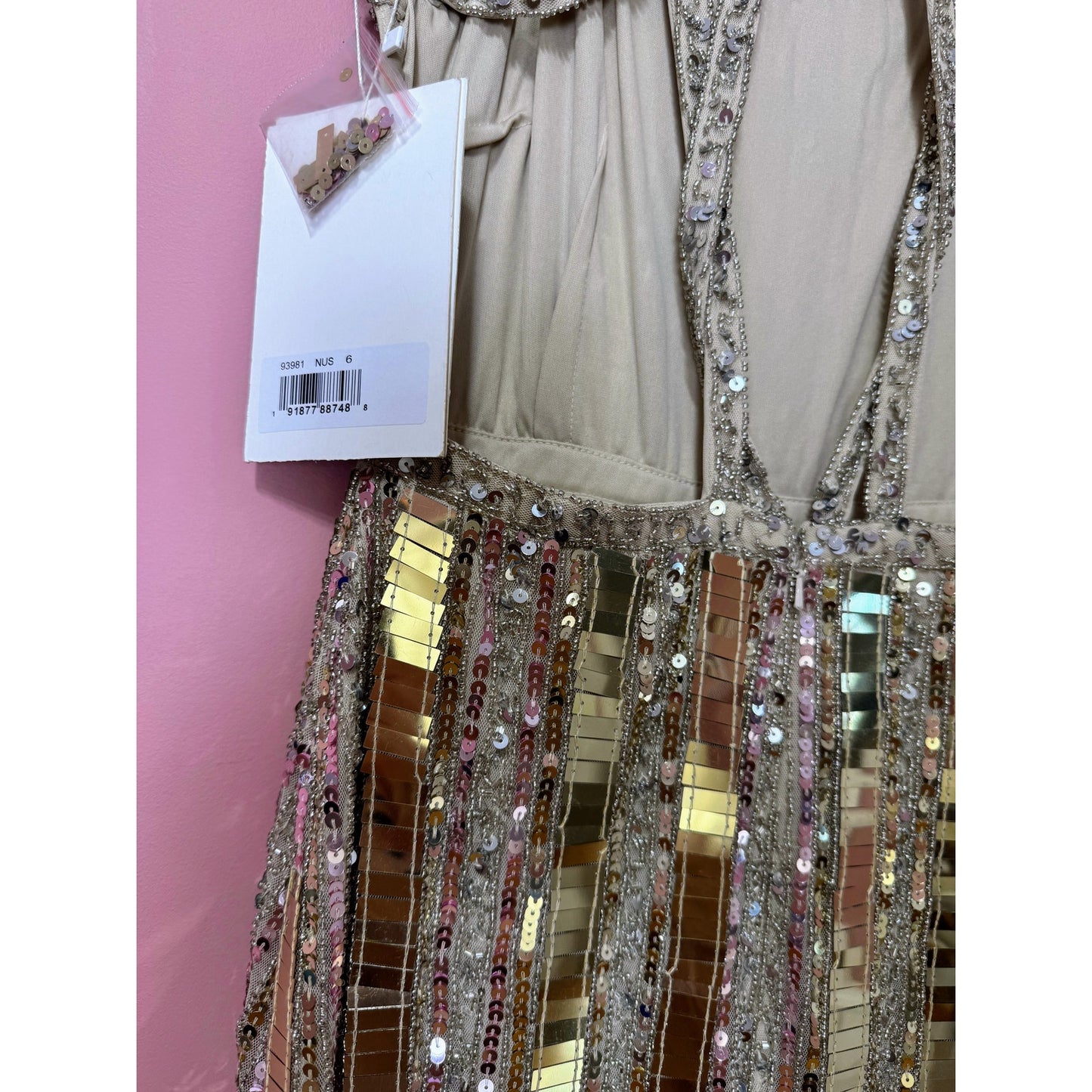 Mac Duggal Beaded Embellished Mirror Gown Size 6 STYLE 38391