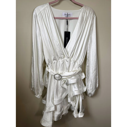 NEW NWT Elliatt Clementine Mini Dress White Long Sleeve Size Medium