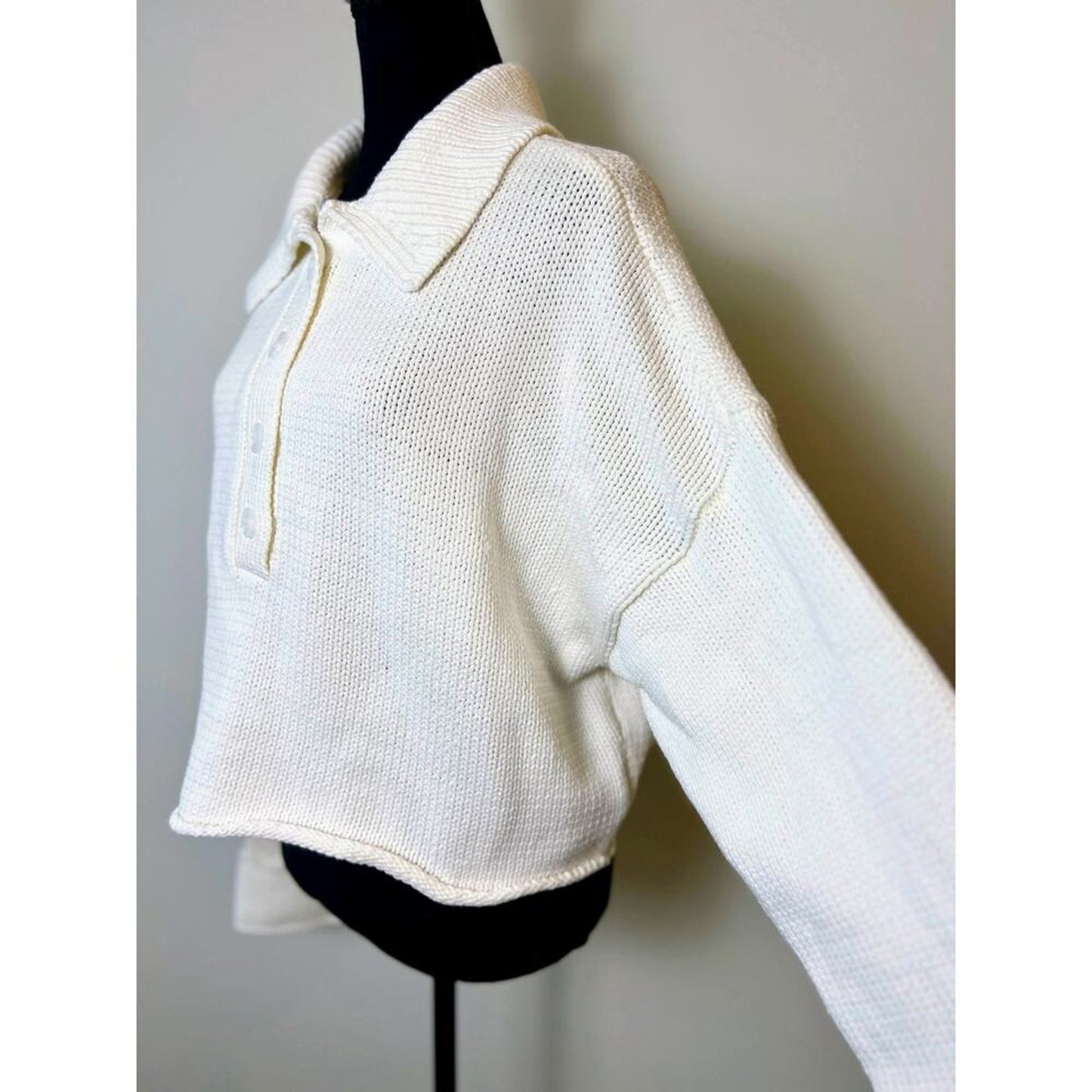 Show Me Your Mumu Crawford Collared‎ Sweater in White Large Knit Button Front