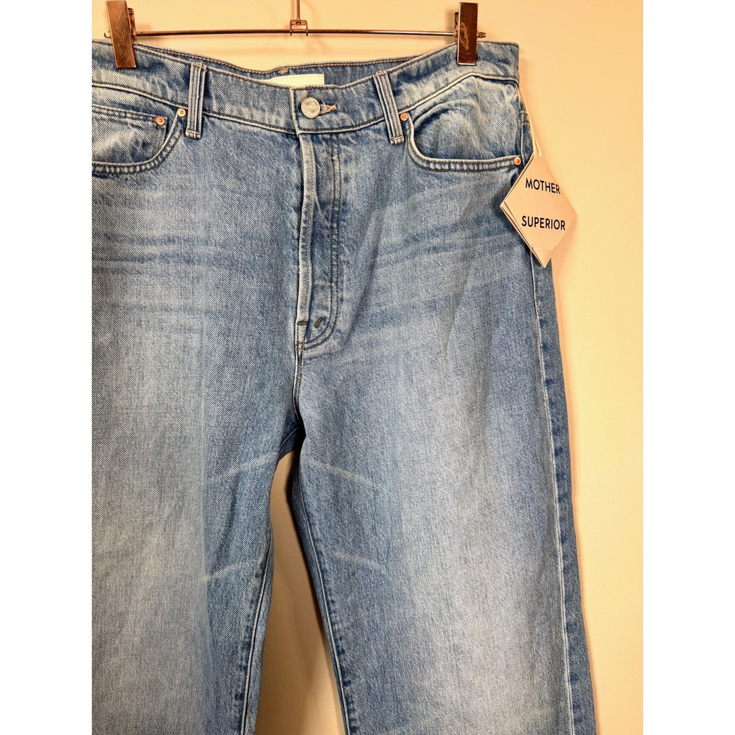 NEW NWT MOTHER Dodger Button Hover Cuff Jeans in Funk N Flare Size 31