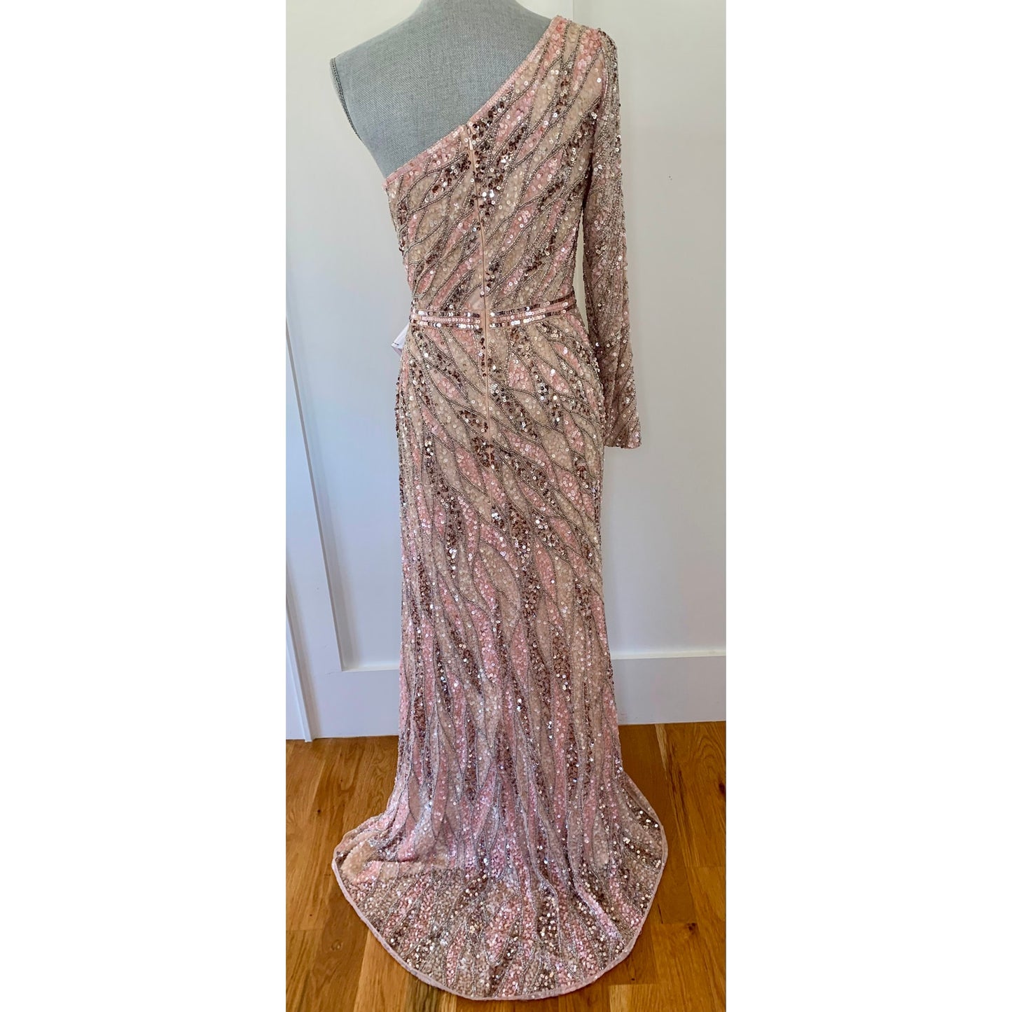 MacDuggal One Shoulder Sequin Gown Maxi in Pink/Silver Size 8 Beaded Long Sleeve