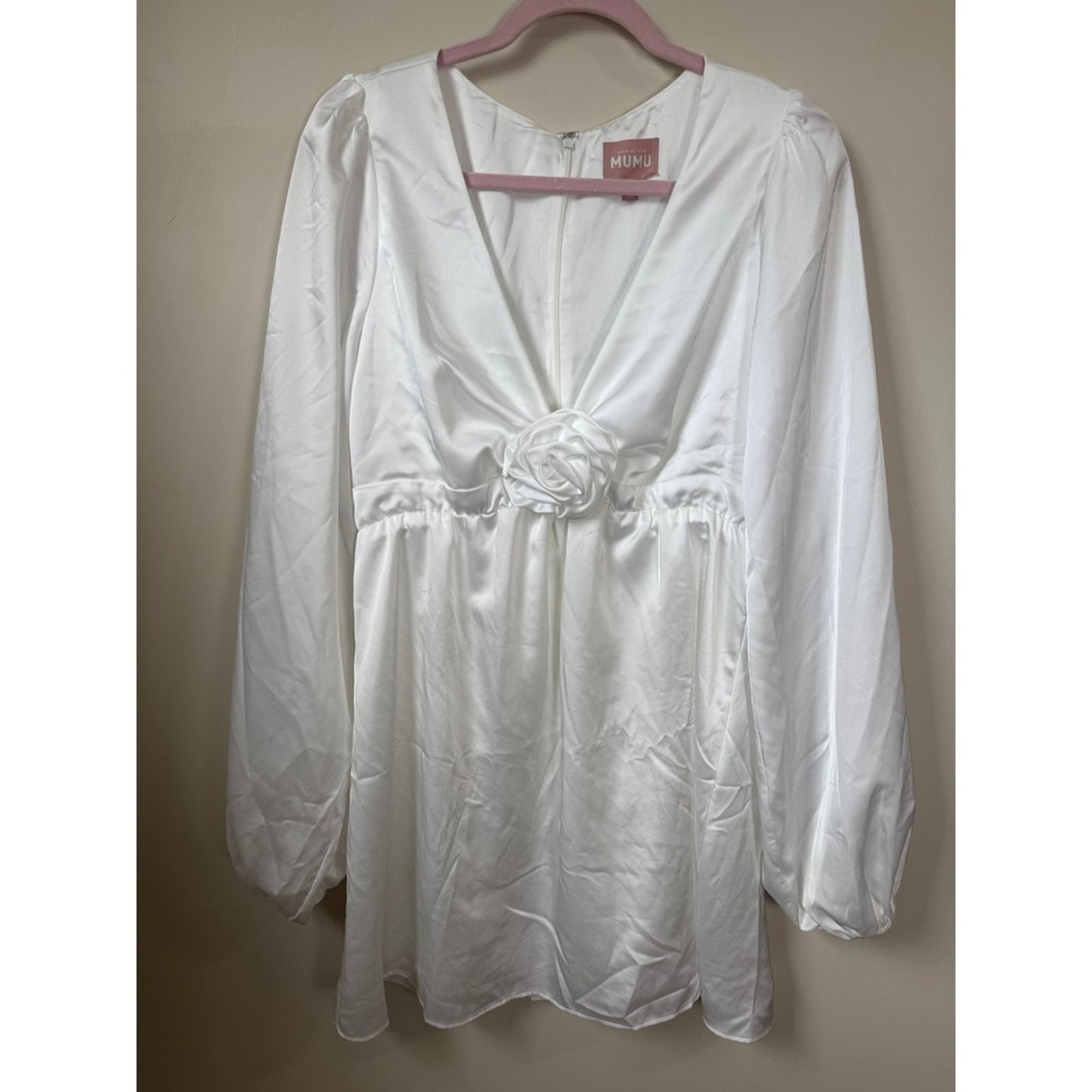 Show Me Your Mumu White Satin Rosette Mini Dress Long Sleeve V-Neck Bridal Large