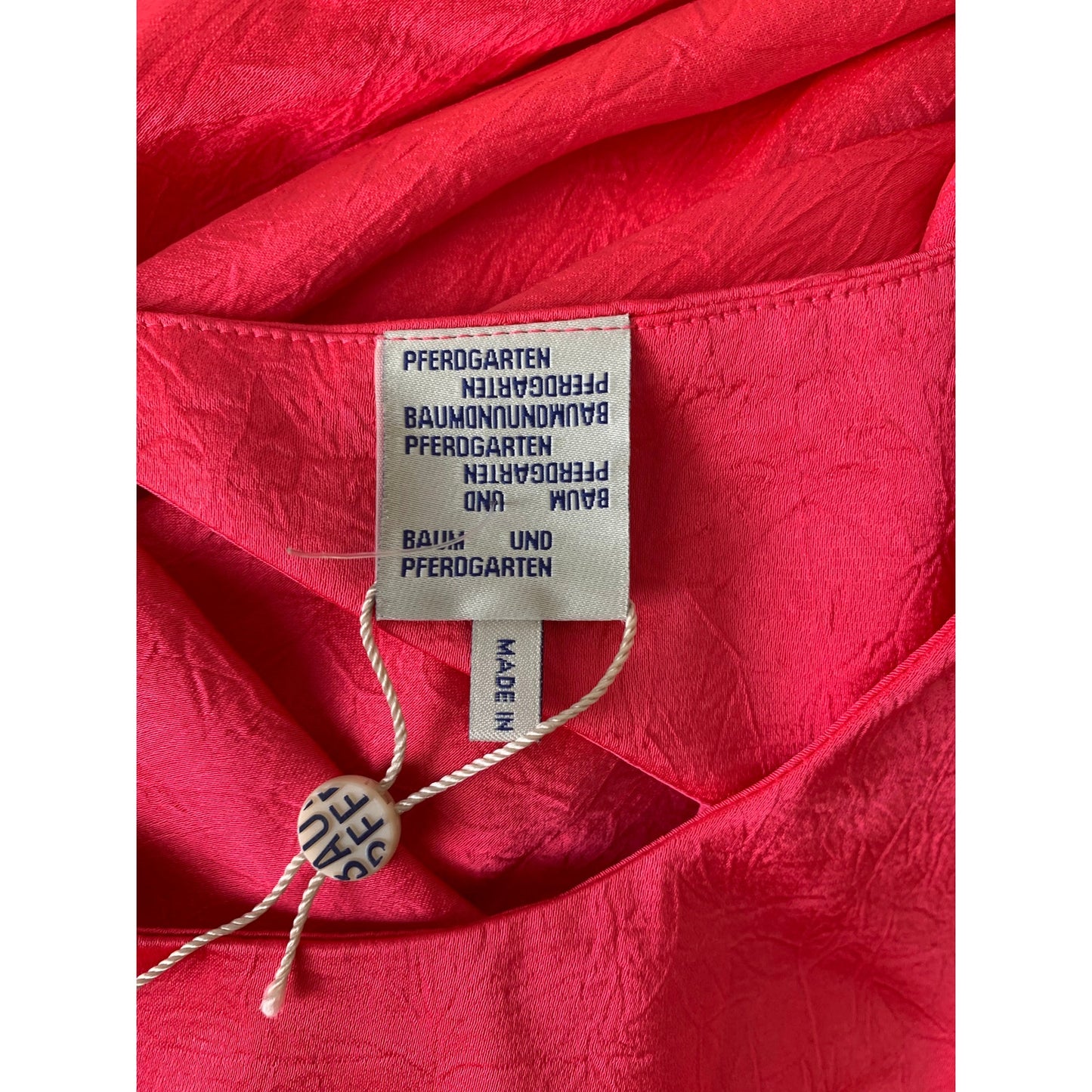Baum Und Pferdgarten Amami Satin Shift Dress in Bright Pink Size 34 Sleeveless