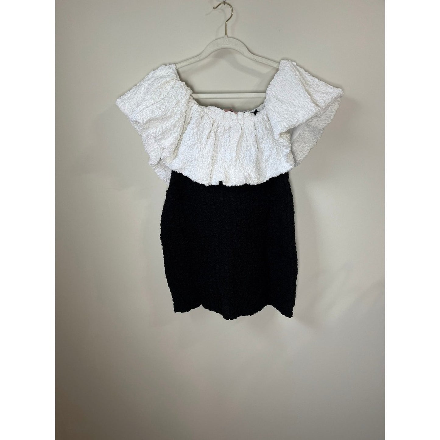 Show Me Your Mumu Anita Mini Dress Black White Textured Off Shoulder  Large