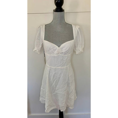 Sunday Best Tinsley Mini Dress in Light Birch Size 8 Short Sleeve‎ Lined Party