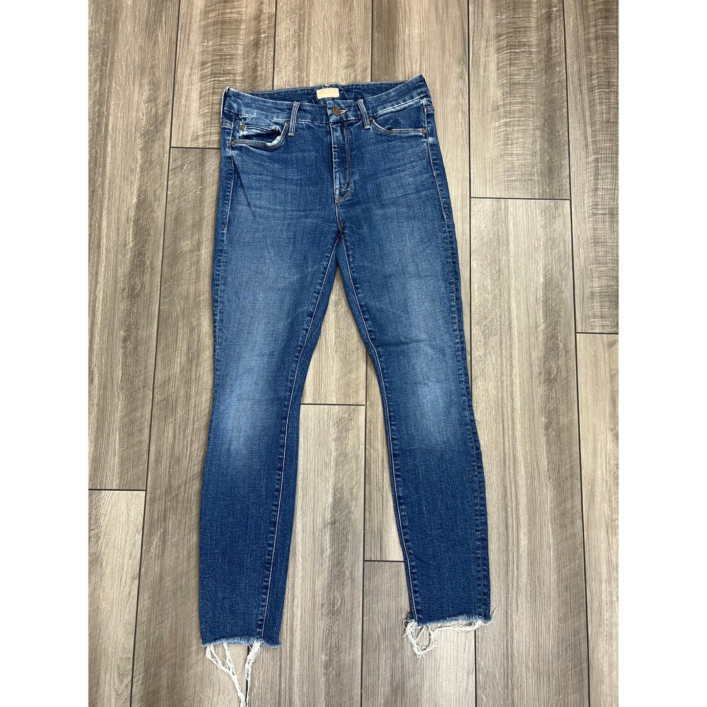 Mother The Looker Ankle Fray Jeans in Blue Size 26 Denim Zip Fly Fringe Classic