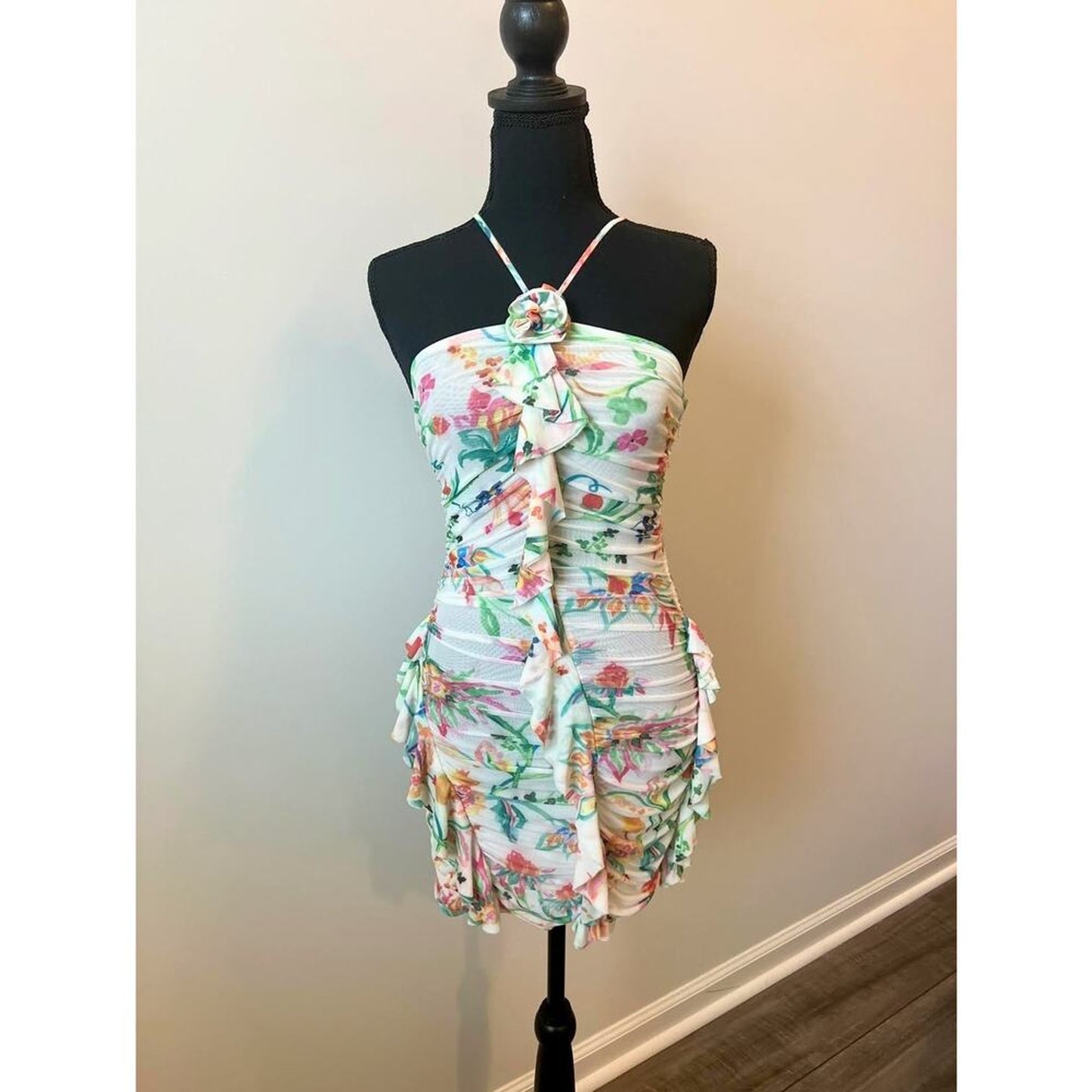 Rococo Sand Susan Halter‎ Mini Dress in White Medium Floral Ruffle Lined Stretch