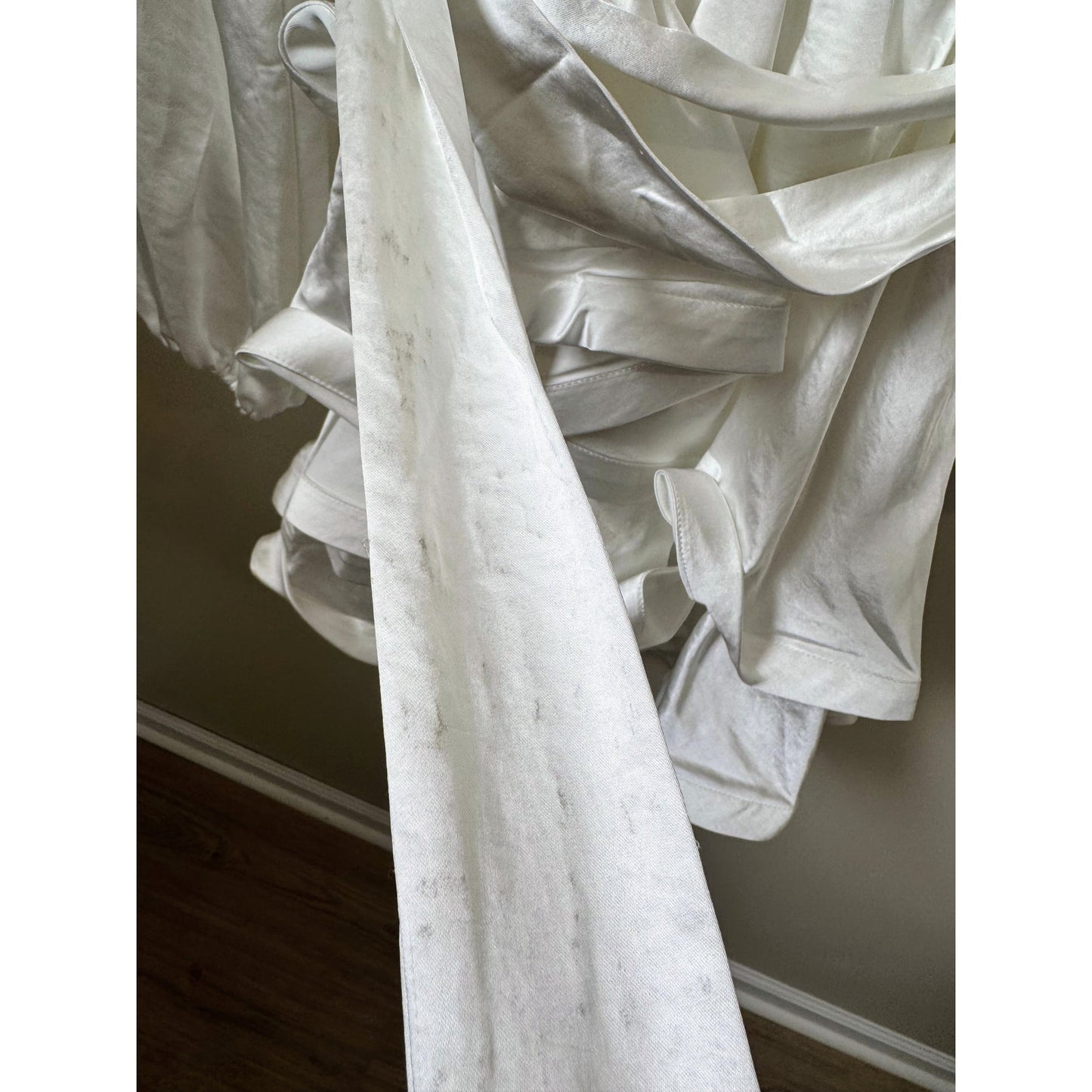 NEW NWT Elliatt Clementine Mini Dress White Long Sleeve Size Medium