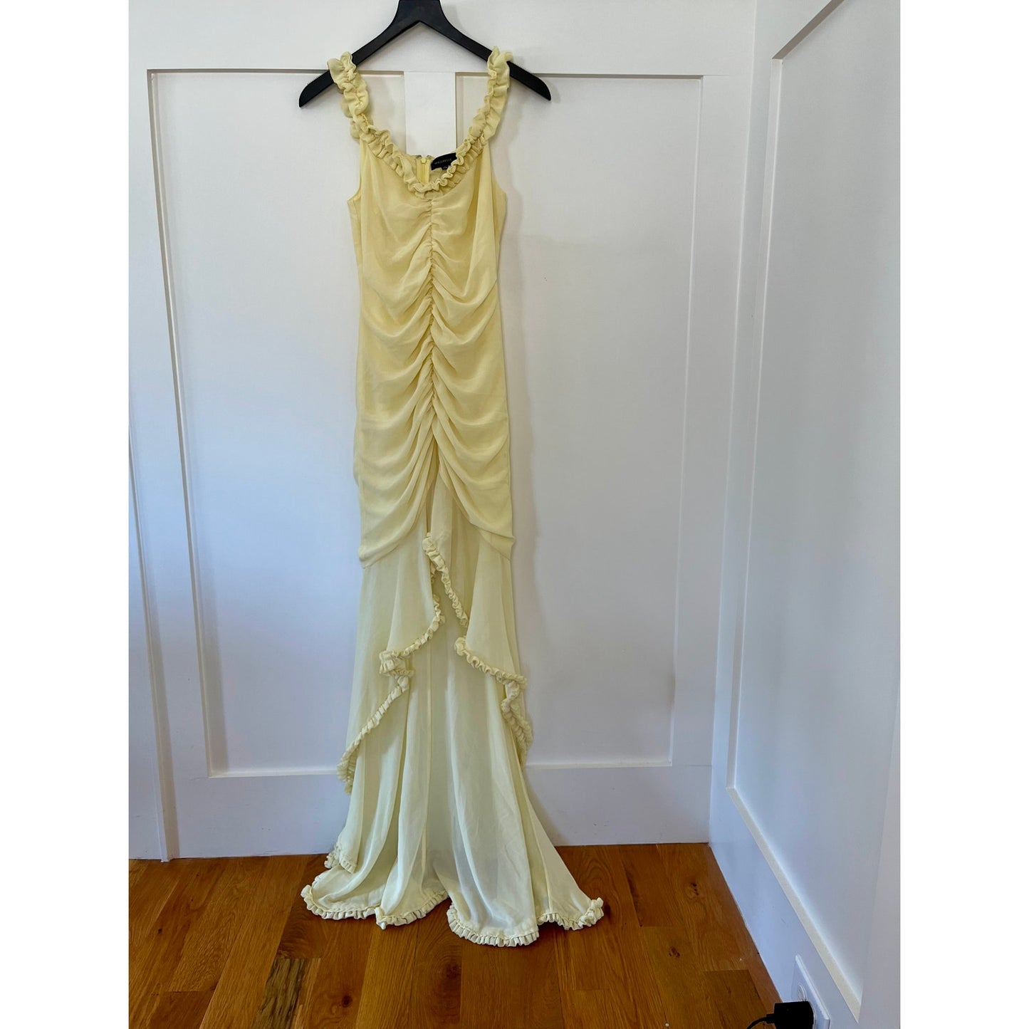 Majorelle Chandra Gown in Butter Yellow Size Small