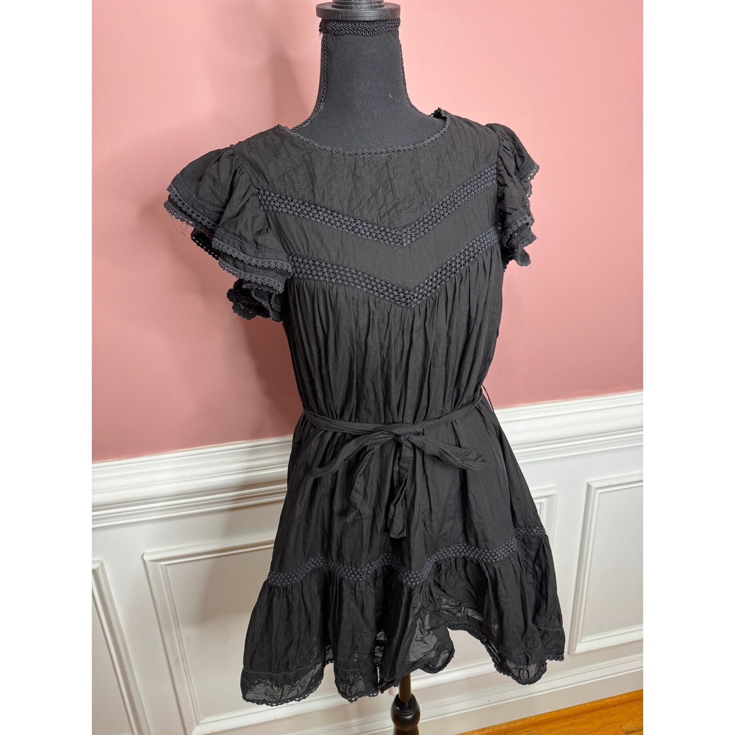 Tularosa Amber Mini Dress in Black Size XS Short Sleeve Lace Trim Keyhole Back