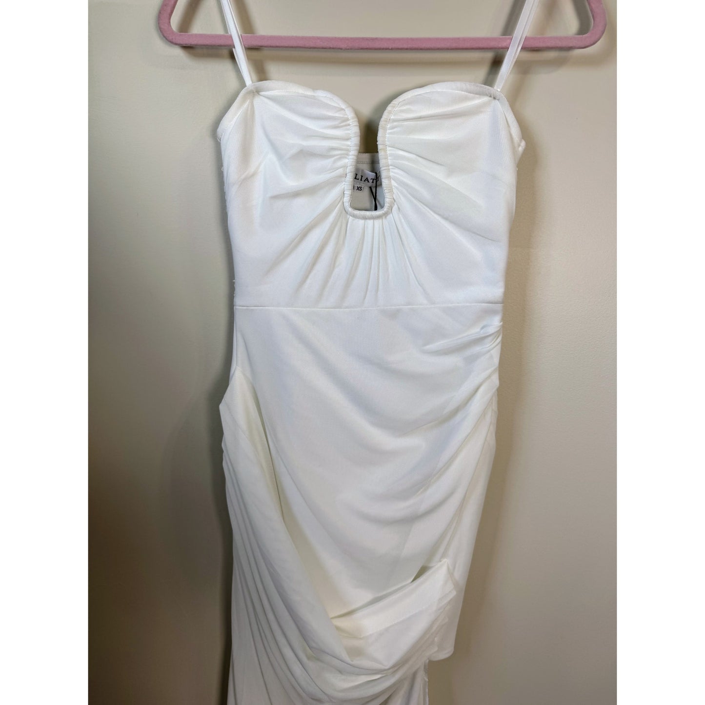 NEW NWT Elliatt Phoebe Midi Dress White Size XS