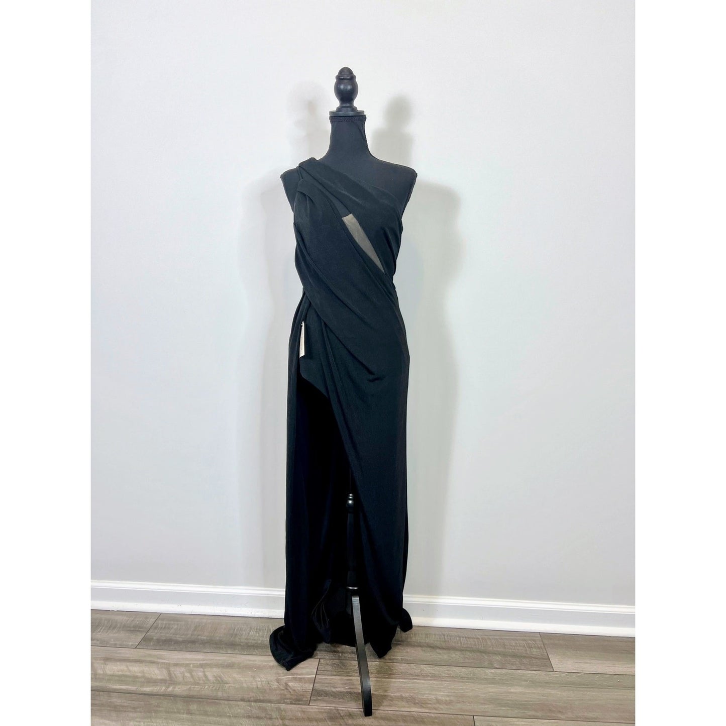 Katie May A Cut Above Gown Maxi Dress Black Medium One Shoulder Stretch Lined