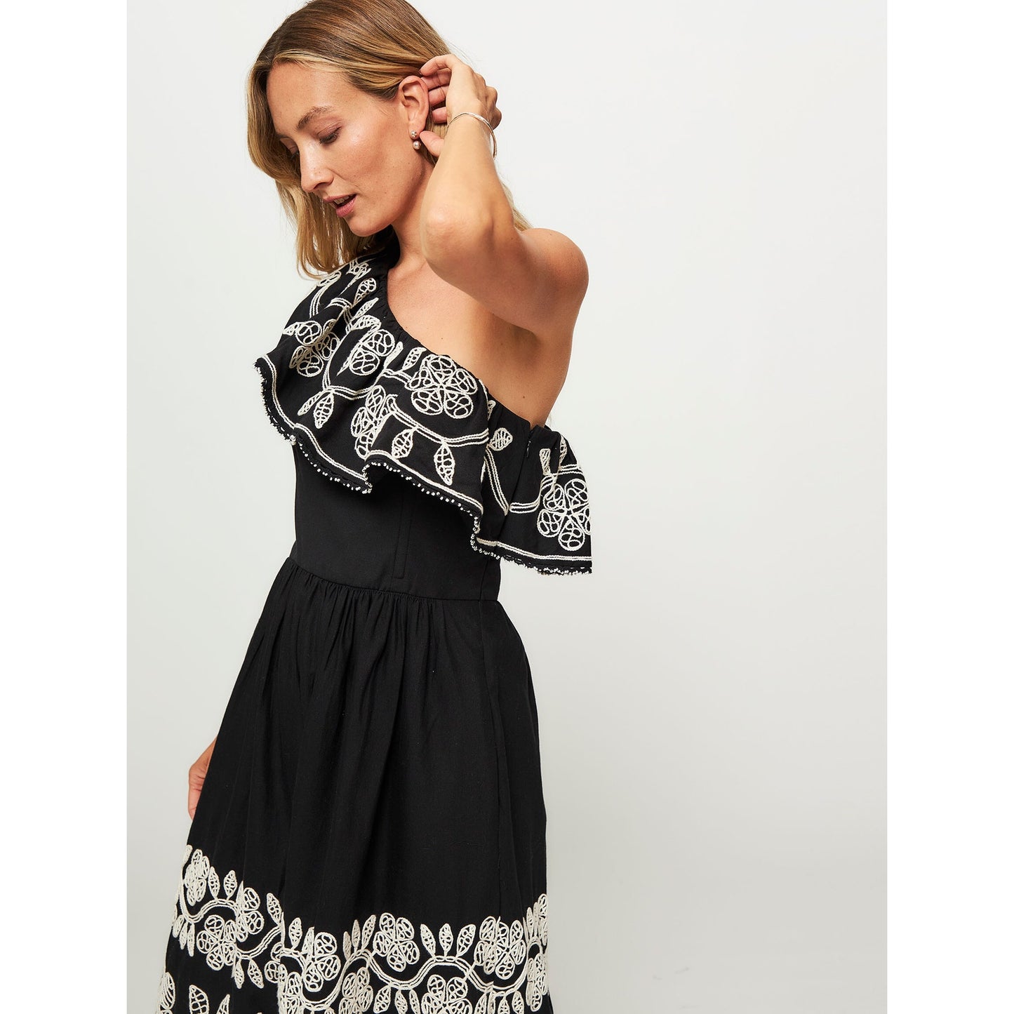 Sea New York Beck Embroidery One Shoulder Dress Black Size 8