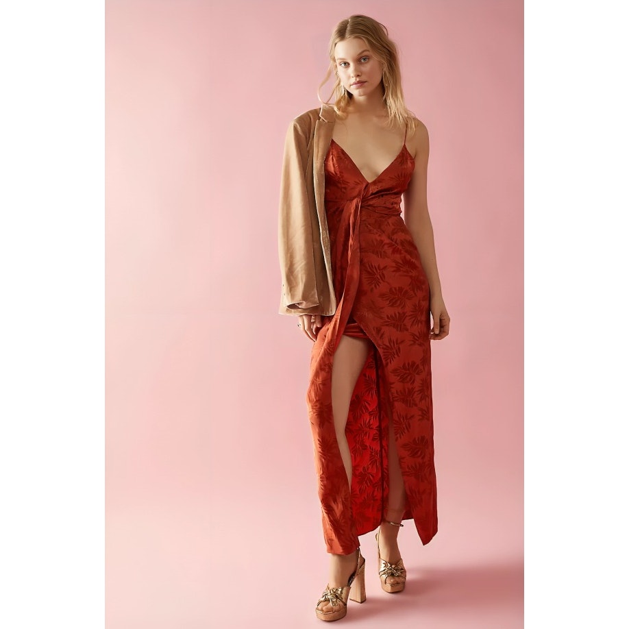 Significant Other Mae Maxi Dress in Clay Orange Size 10 Floral Embossed V-Neck