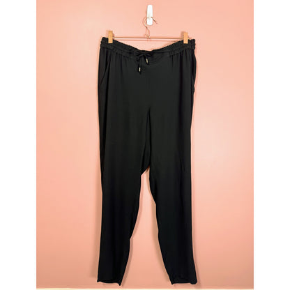 Eileen Fisher 100% Silk Pull-On Pants in Black Size Small