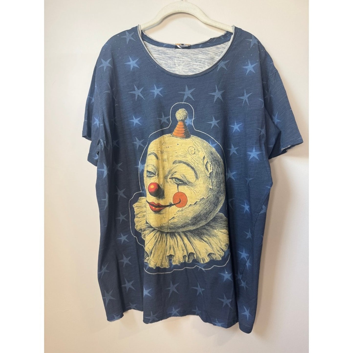 Jaded Gypsy Women Blue Star Clown Graphic Oversized T-Shirt Scoop Neck