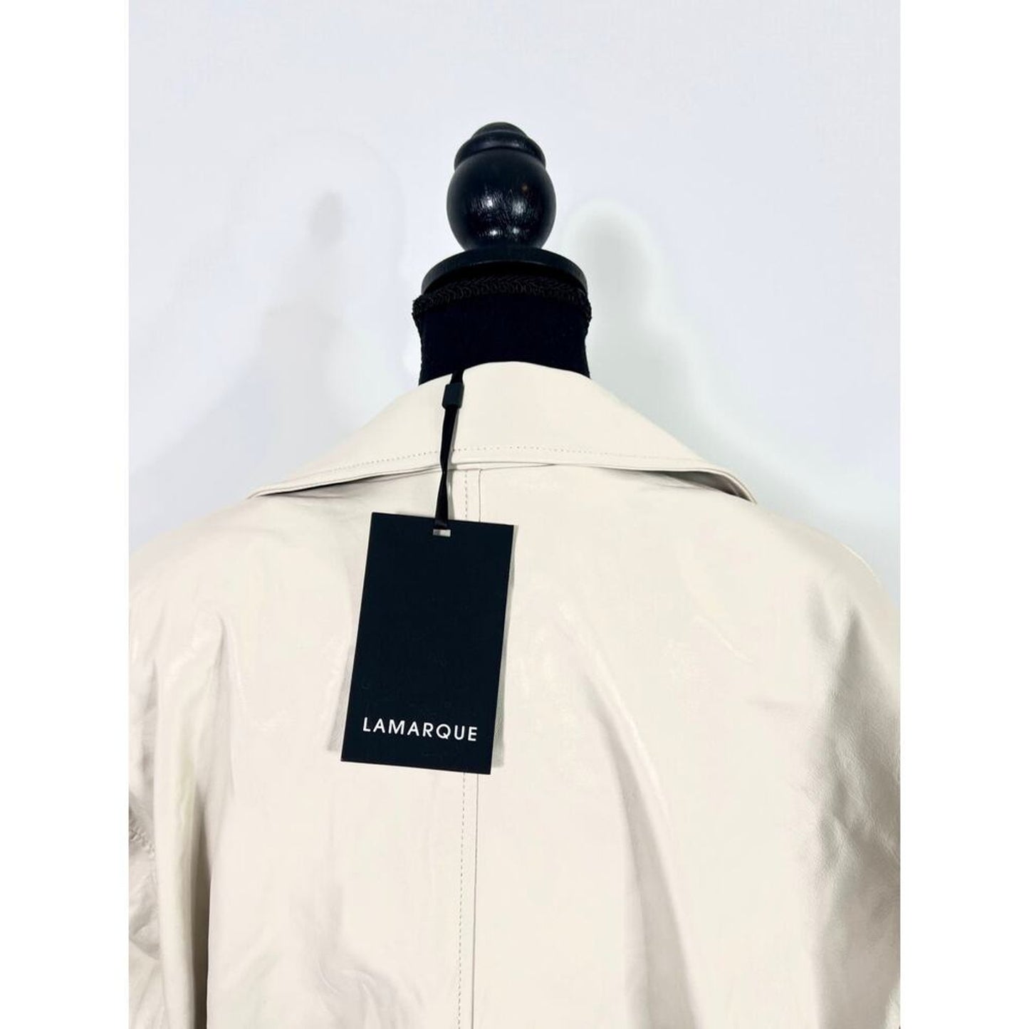 LAMARQUE Daniela Motorcycle Jacket‎ in Bone Small Leather Full Zip Belted Lined
