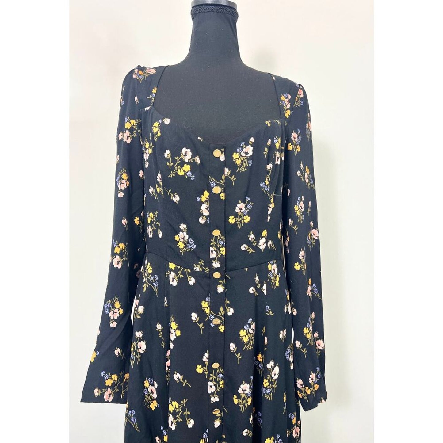 Reformation‎ Indira Mini Dress in Evita Black Size 12 Floral Cut Out Lined Party